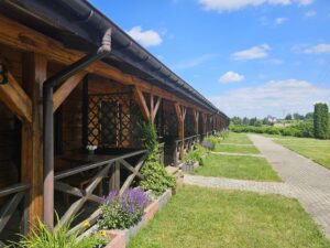 wczasy-nad-jeziorem-pisz-nocleg-apartamenty-mazury