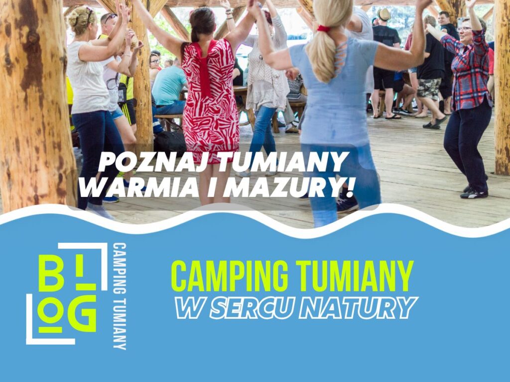 Na obrazku widoczna jest grupa ludzi tańczących podczas imprezy integracyjnej na Warmii i Mazurach.