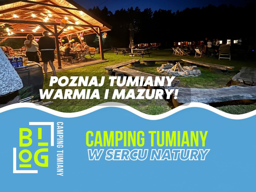 Grafika Campingu Tumiany ze zdjęciem wieczornego spotkania przy wiacie i miejscu na ognisko.